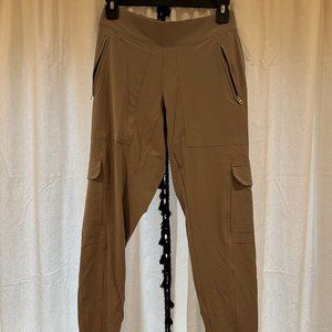 NWT Athleta Chelsea Cargo Pant Light Asphalt Petite 0